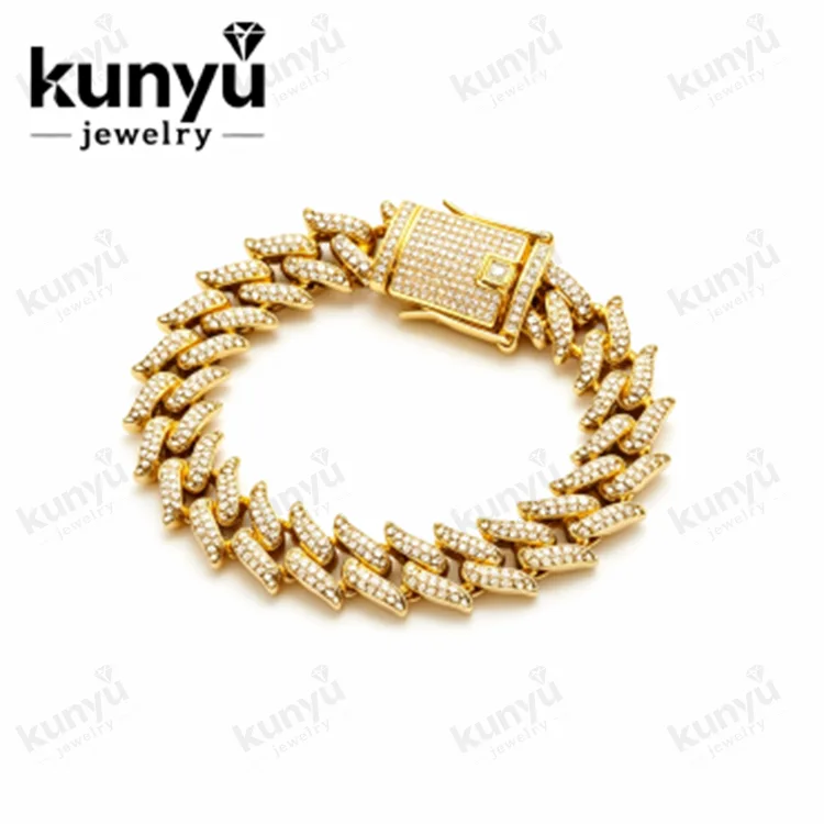 Guldpläterat kubanskt armband Guldpläterat kubanskt armband